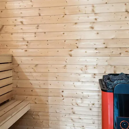 Mountain With Great Views Austbygde