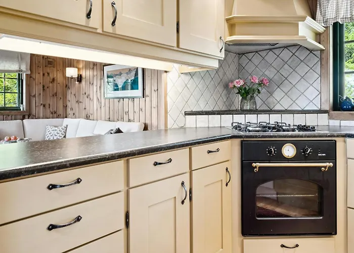 Semesterbostad Mountain Cabin With Great Views Austbygdi