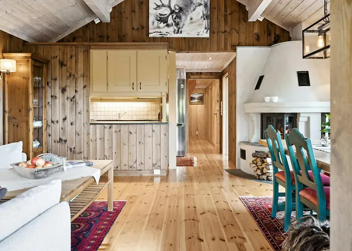 Mountain With Great Views Tatil Evi Austbygdi